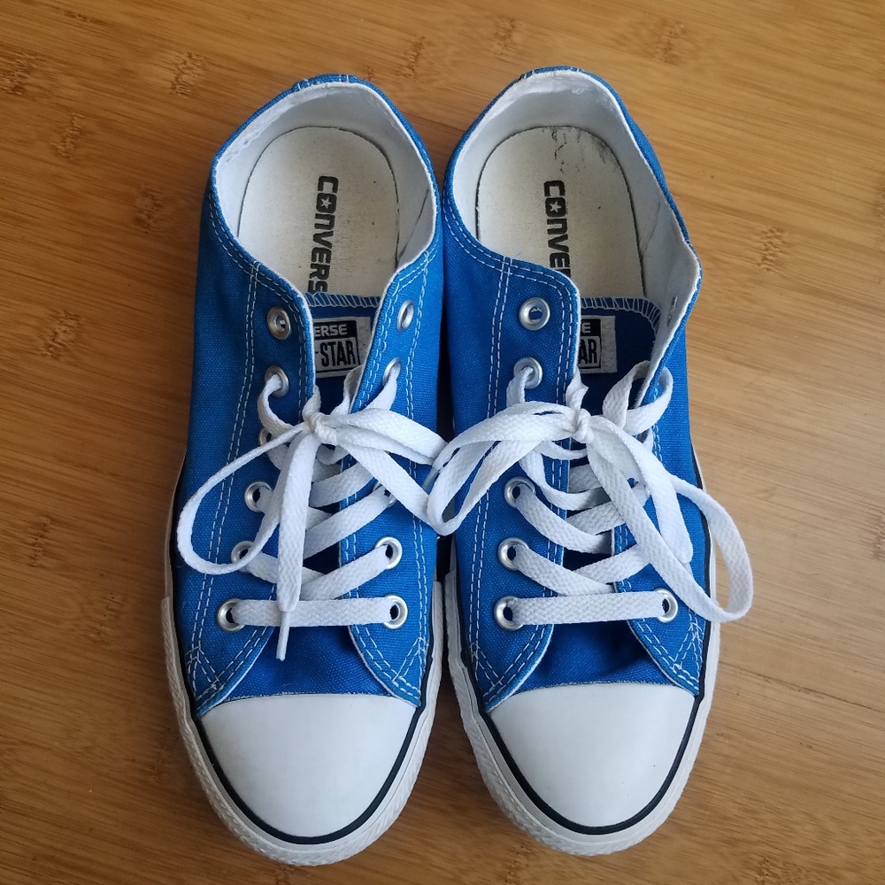 Blue Converse 9 WMs